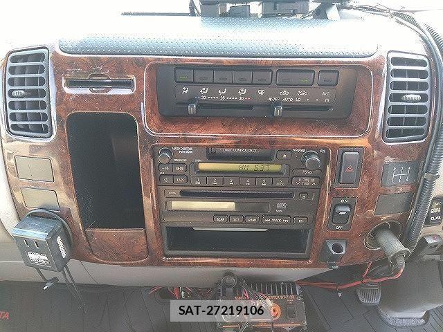 Toyota DYNA TRUCK 2003-07 8207353-12