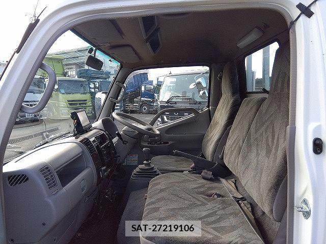 Toyota DYNA TRUCK 2003-07 8207353-14