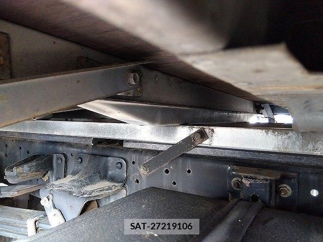 Toyota DYNA TRUCK 2003-07 8207353-16