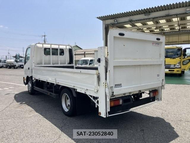 Toyota DYNA TRUCK 2022-01 8207352-2