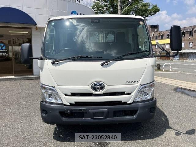 Toyota DYNA TRUCK 2022-01 8207352-4