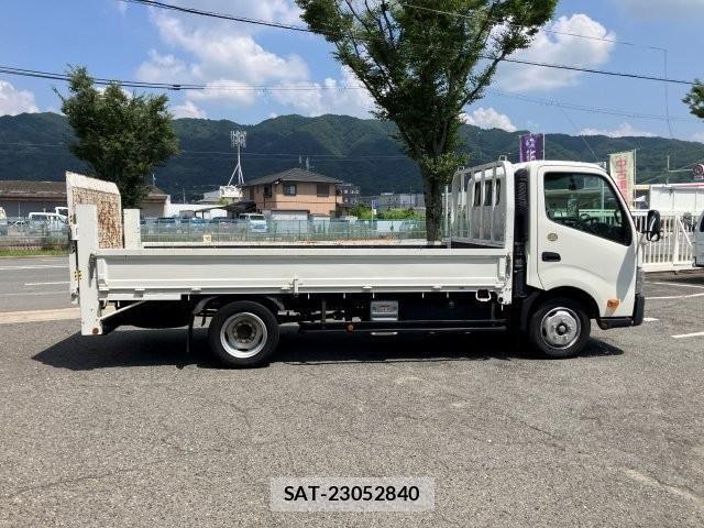 Toyota DYNA TRUCK 2022-01 8207352-7