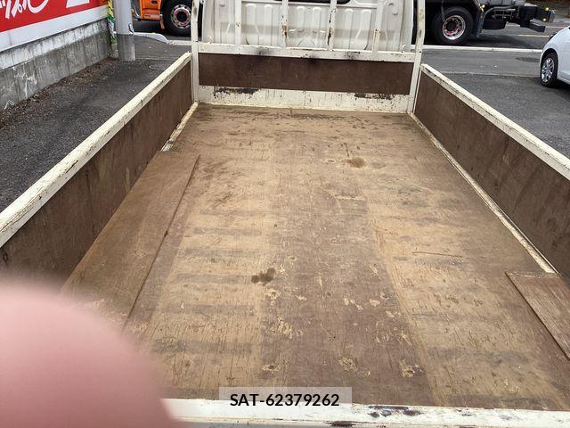 Toyota DYNA TRUCK 2005-10 8207355-8