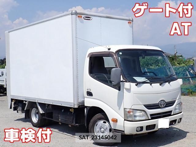 Toyota DYNA TRUCK 2014-02 8207354-0