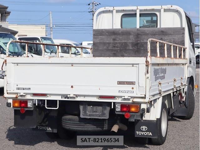 Toyota DYNA TRUCK 2014-11 8229742-2