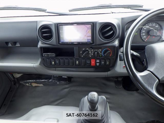 Toyota DYNA TRUCK 2018-03 8229703-16