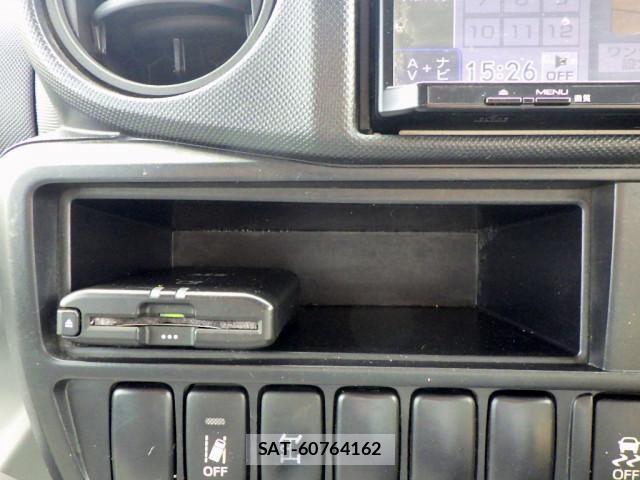 Toyota DYNA TRUCK 2018-03 8229703-18