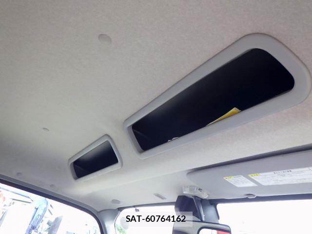 Toyota DYNA TRUCK 2018-03 8229703-23
