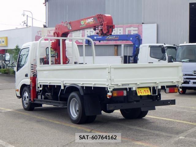 Toyota DYNA TRUCK 2018-03 8229703-4