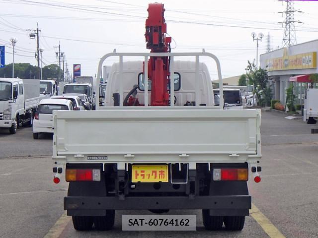 Toyota DYNA TRUCK 2018-03 8229703-6