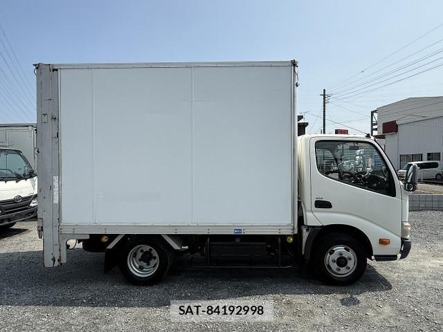 Toyota DYNA TRUCK 2014-07 8229740-3