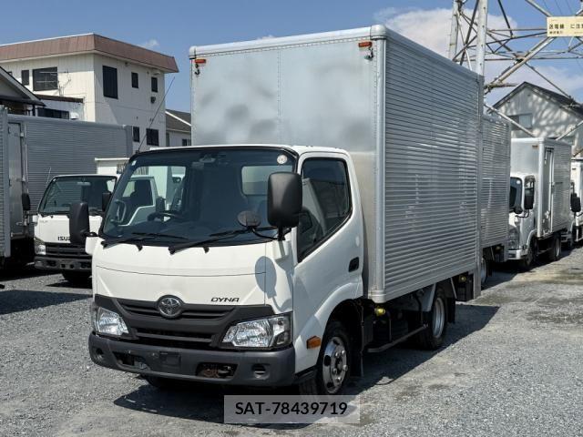 Toyota DYNA TRUCK 2018-06 8229731-0