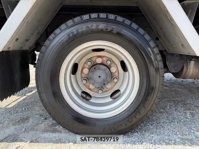 Toyota DYNA TRUCK 2018-06 8229731-13