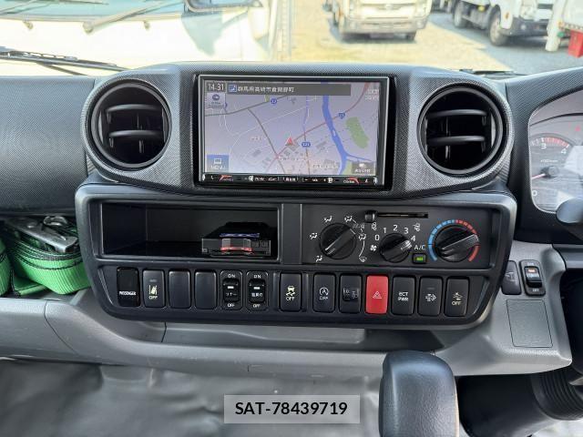 Toyota DYNA TRUCK 2018-06 8229731-16
