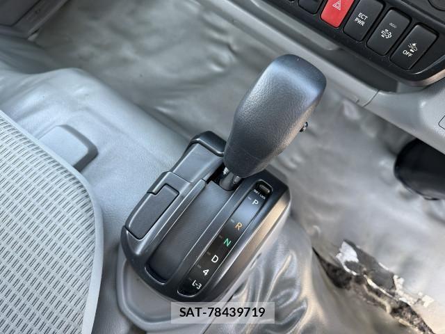 Toyota DYNA TRUCK 2018-06 8229731-17