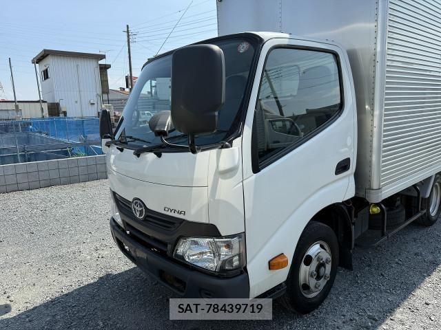 Toyota DYNA TRUCK 2018-06 8229731-21