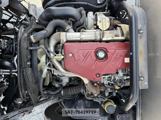 Toyota DYNA TRUCK 2018-06 8229731-8