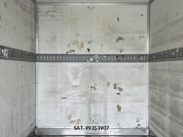 Toyota DYNA TRUCK 2016-08 8229757-12