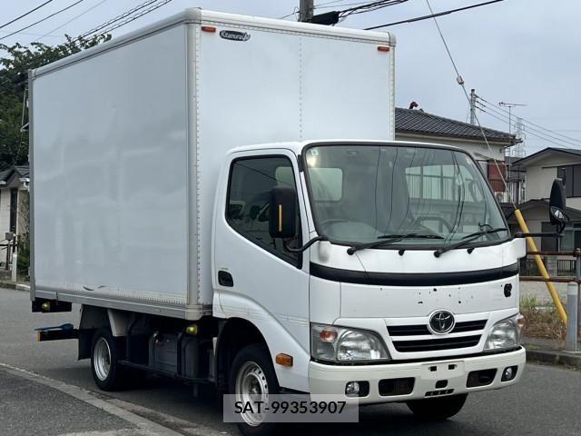 Toyota DYNA TRUCK 2016-08 8229757-1