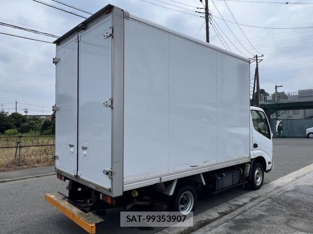 Toyota DYNA TRUCK 2016-08 8229757-2