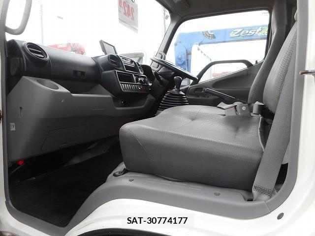 Toyota DYNA TRUCK 2013-11 8229744-15