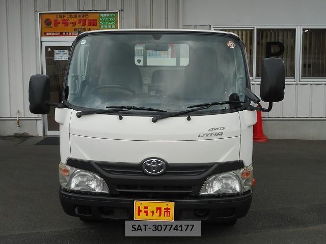 Toyota DYNA TRUCK 2013-11 8229744-1