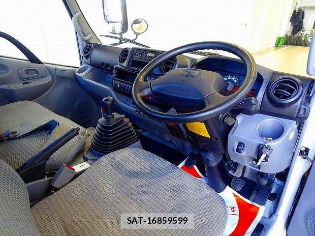 Toyota DYNA TRUCK 2018-09 8229722-4