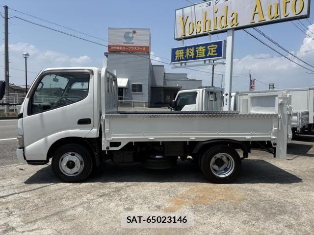 Toyota DYNA TRUCK 2007-10 8229745-1