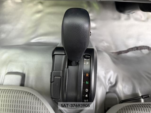 Toyota DYNA TRUCK 2018-06 8229718-18