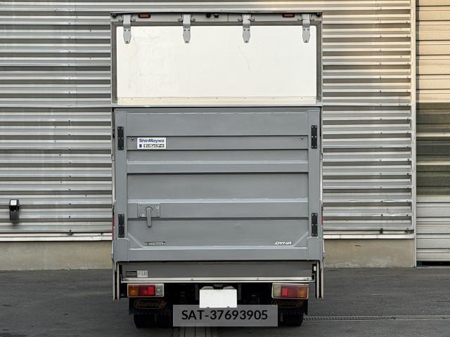 Toyota DYNA TRUCK 2018-06 8229718-3