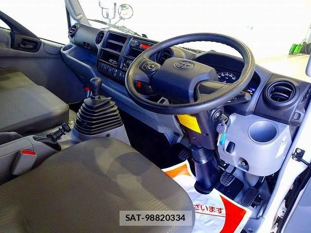 Toyota DYNA TRUCK 2022-10 8229701-4