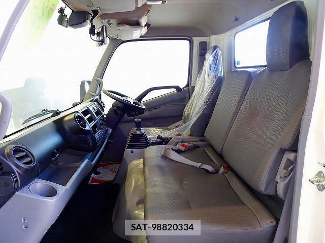 Toyota DYNA TRUCK 2022-10 8229701-8