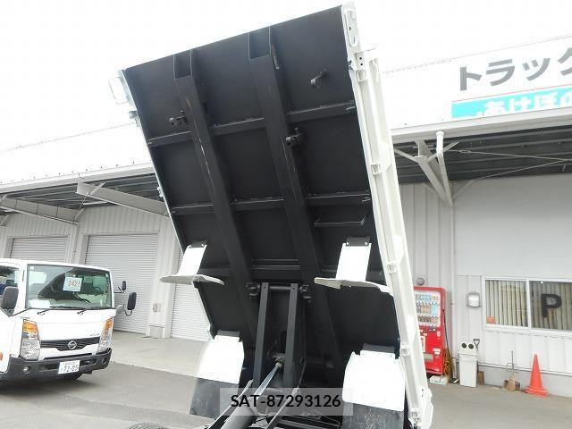 Toyota DYNA TRUCK 2012-01 8229741-11