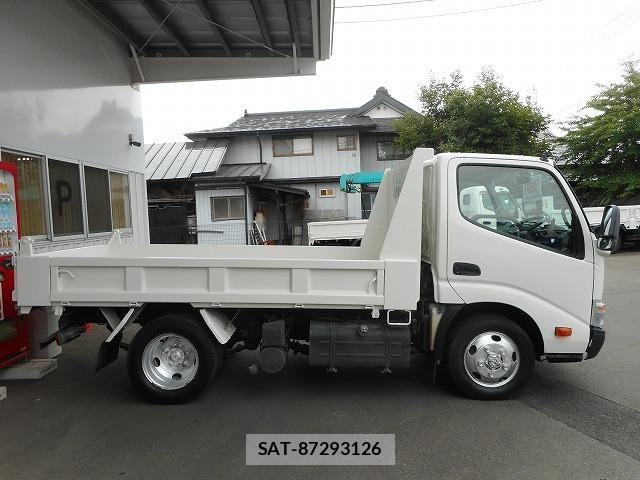 Toyota DYNA TRUCK 2012-01 8229741-3