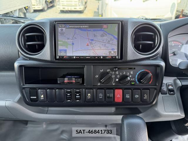 Toyota DYNA TRUCK 2018-06 8229730-16