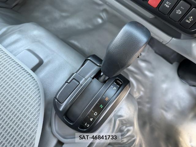 Toyota DYNA TRUCK 2018-06 8229730-17