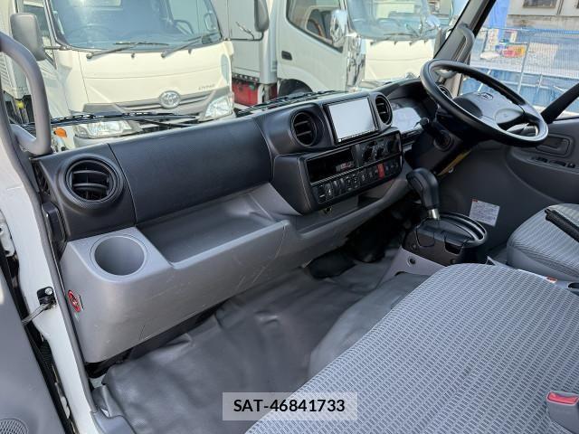Toyota DYNA TRUCK 2018-06 8229730-19