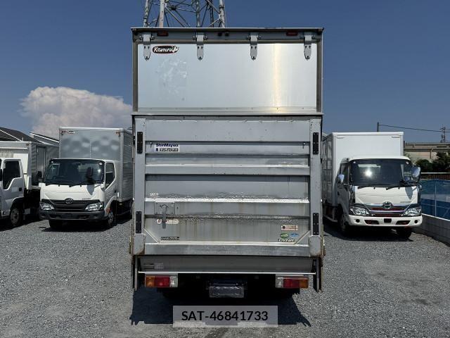 Toyota DYNA TRUCK 2018-06 8229730-26