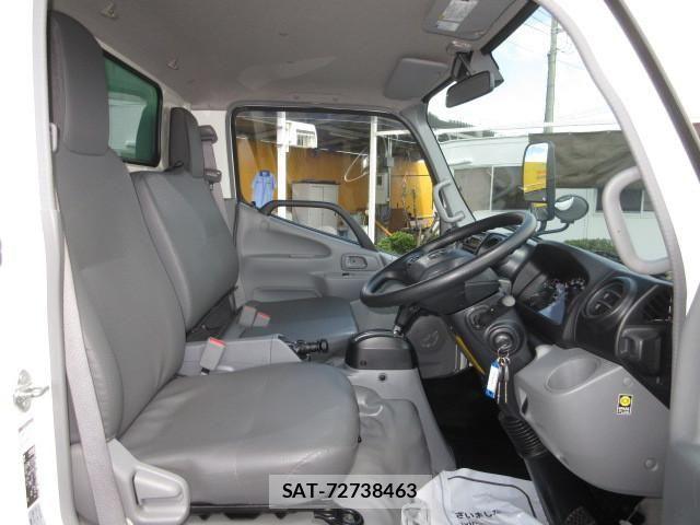Toyota DYNA TRUCK 2022-11 8229702-21