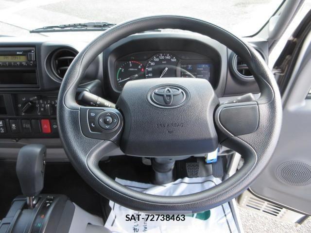 Toyota DYNA TRUCK 2022-11 8229702-22