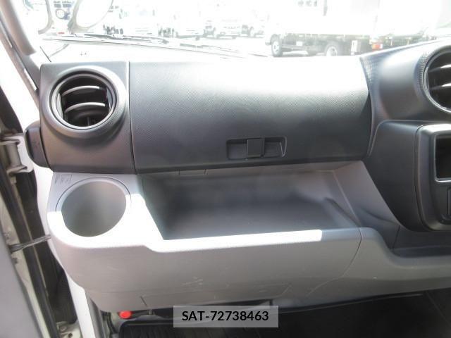 Toyota DYNA TRUCK 2022-11 8229702-25