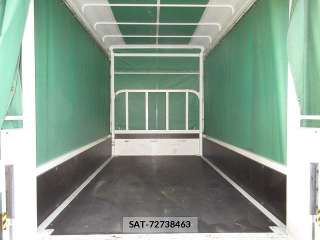 Toyota DYNA TRUCK 2022-11 8229702-8
