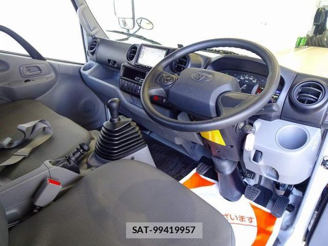 Toyota DYNA TRUCK 2021-01 8229705-4
