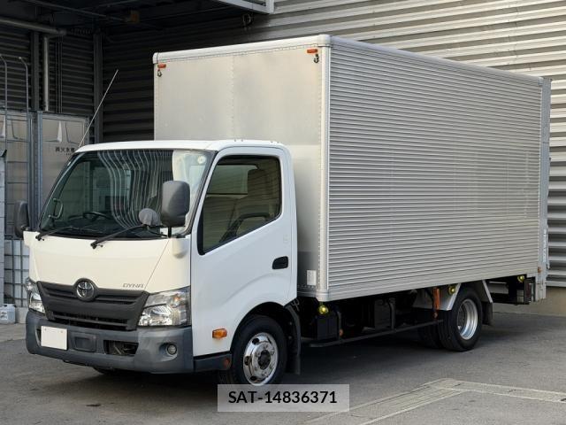 Toyota DYNA TRUCK 2018-06 8229719-0