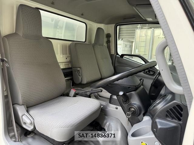 Toyota DYNA TRUCK 2018-06 8229719-16