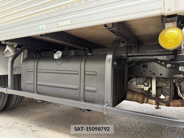 Toyota DYNA TRUCK 2018-06 8229720-11