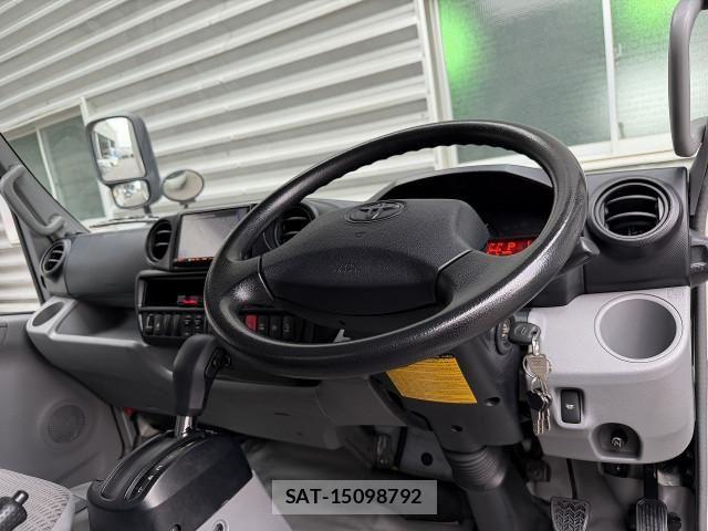 Toyota DYNA TRUCK 2018-06 8229720-16