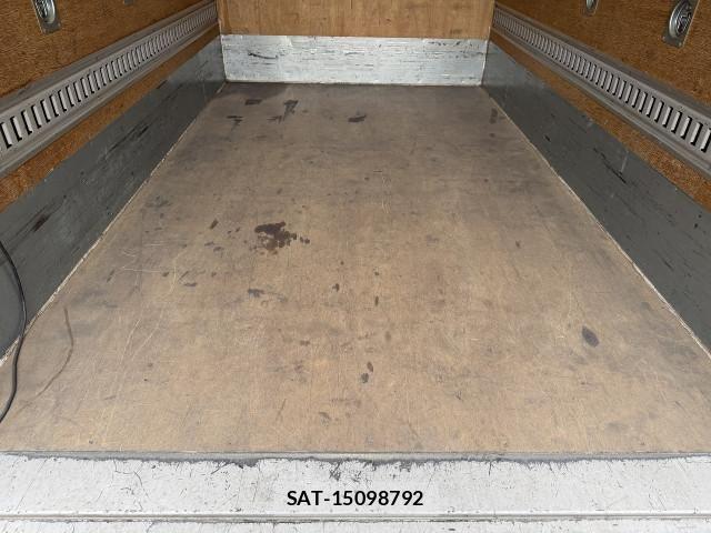 Toyota DYNA TRUCK 2018-06 8229720-24
