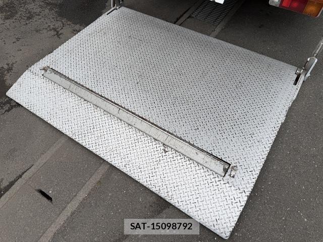 Toyota DYNA TRUCK 2018-06 8229720-5