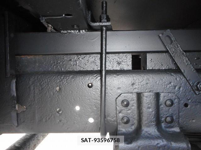 Toyota DYNA TRUCK 2013-07 8229743-23